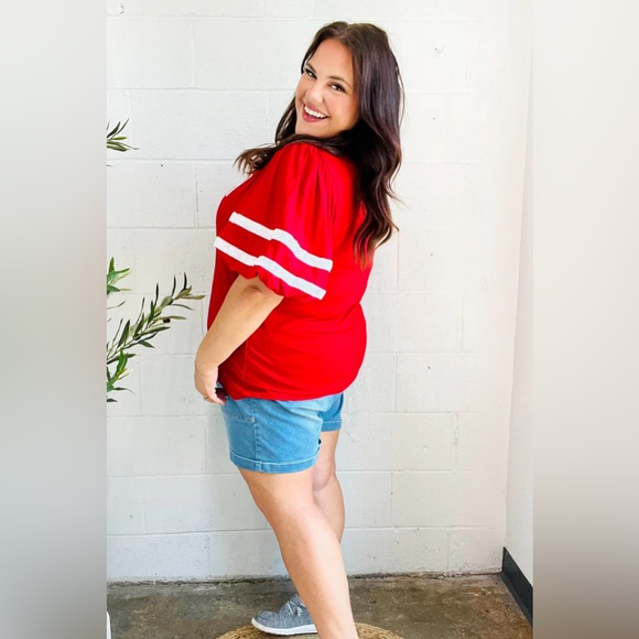 Stand Out Red "TOUCHDOWN" Sequin Bubble Sleeve Game Day Top - Picture 9 of 10